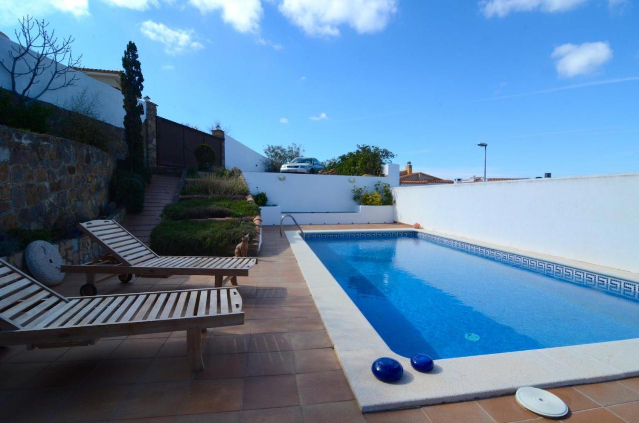 Villa Garbinell L' Escala Екстериор снимка