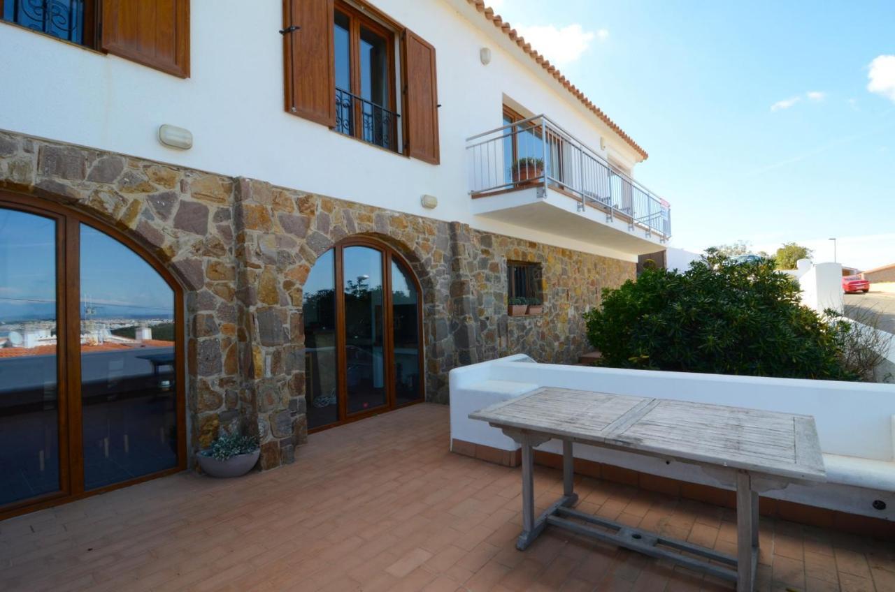 Villa Garbinell L' Escala Екстериор снимка